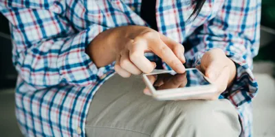 Sexting: onschuldig, maar wat als het toch fout loopt?