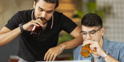 Alcohol, nicotine en studeren: slim combineren of beter niet?