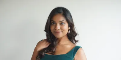 Priya (25) heeft vulvodynie en vulvair eczeem: ‘Leven met pijn heeft een grote impact’