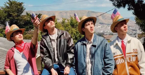 4 jonge content creators